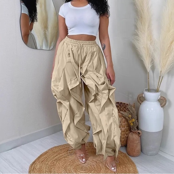 TAUPE Ruffled Pants - Picture 3 of 16